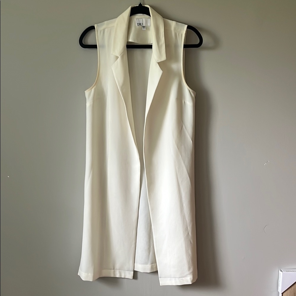 DR2 Ivory Sleeveless Trench Vest